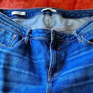 Women's jeans